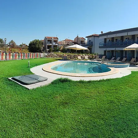 Apartment Finikas Garden Beach Nikiti (Sithonia)