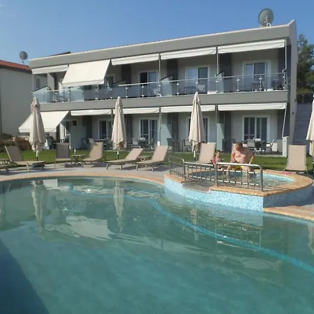 Finikas Garden Beach