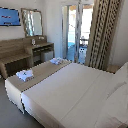 Apartment Finikas Garden Beach *