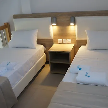 Finikas Garden Beach * Nikiti (Sithonia)