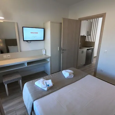 Apartment Finikas Garden Beach *
