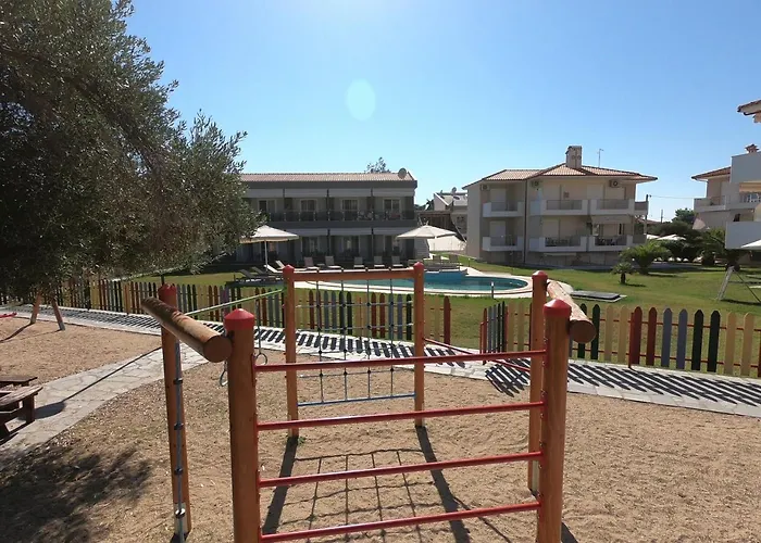Finikas Garden * Nikiti (Sithonia)