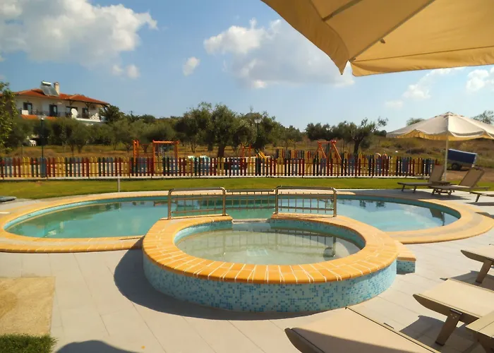 Finikas Garden * Nikiti (Sithonia)