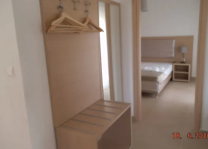 Finikas Garden Nikiti (Sithonia)